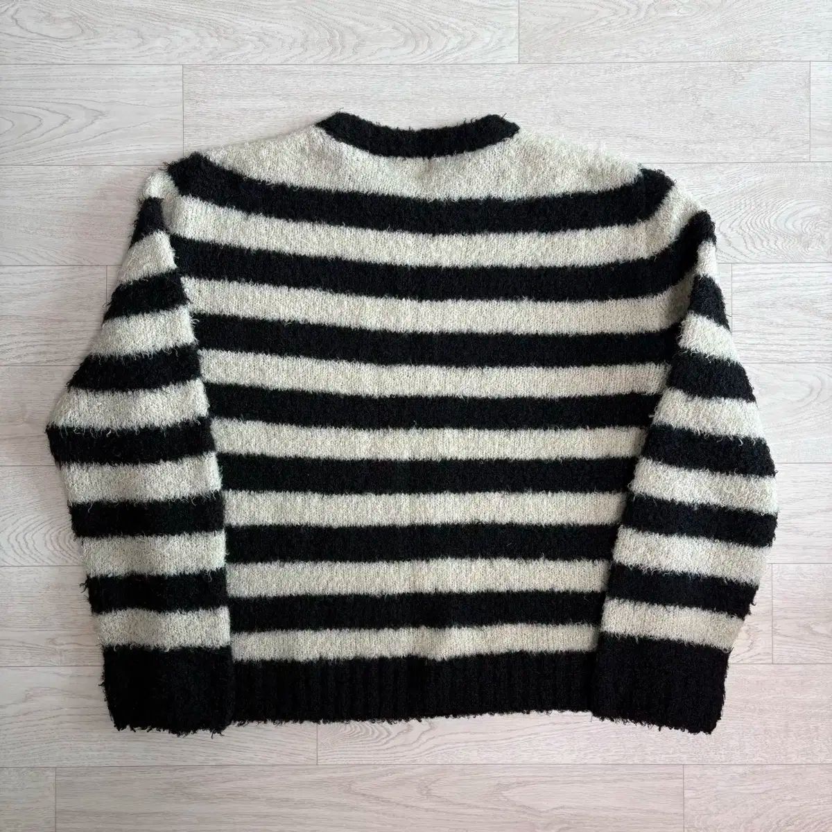 シエンヌ フォグ ストライプ ニット