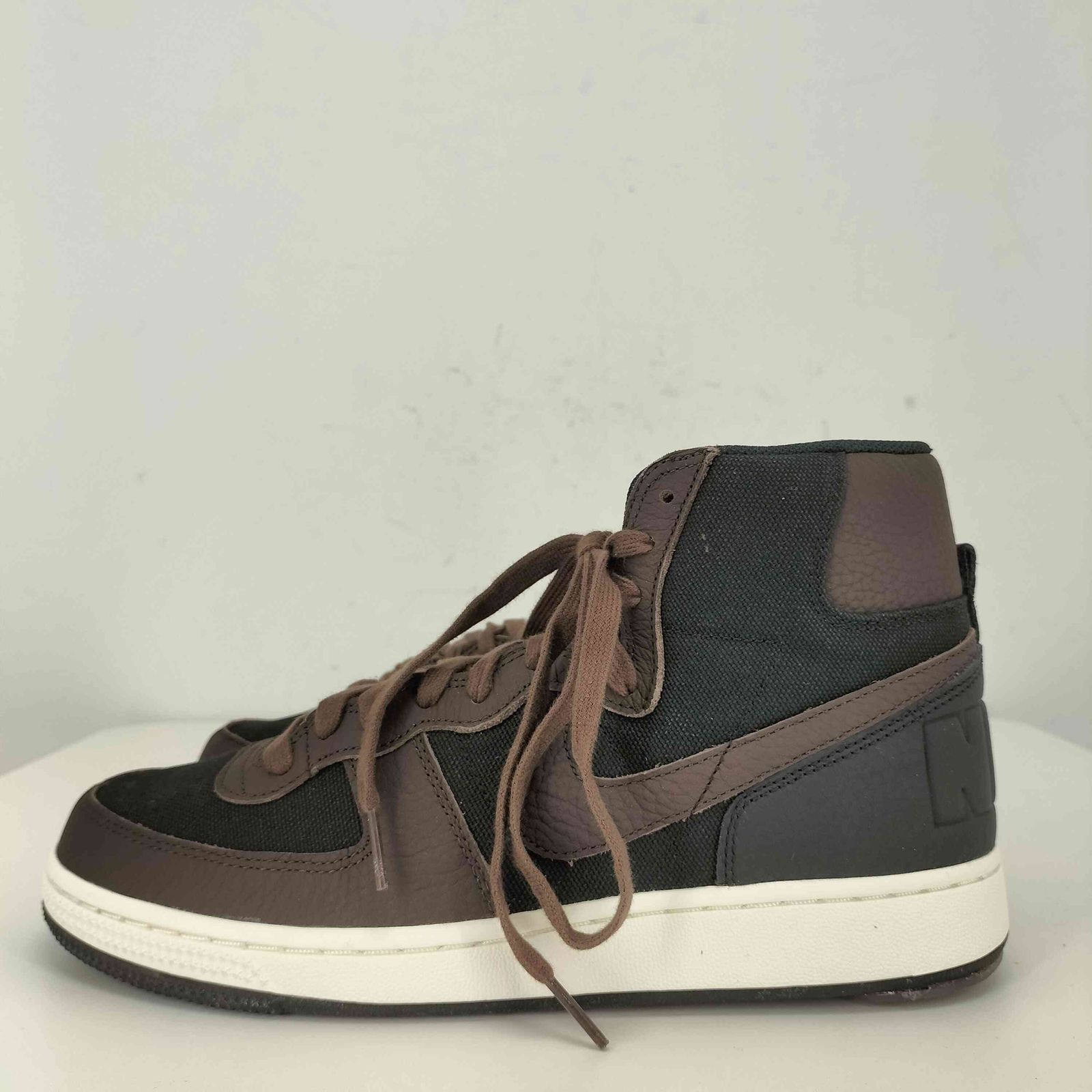 NIKE(ナイキ) TERMINATOR HIGH VELVET BROWN メンズ JPN：27 【中古】【ブランド古着バズストア】 ナイキ NIKE TERMINATOR HIGH VELVET BROWN メンズ JPN：27 - メルカリ