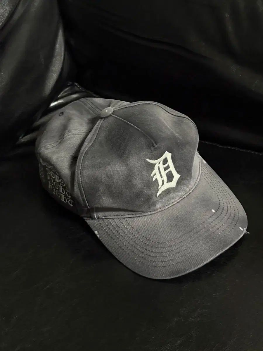 ドーナッツリベンジ Dロゴ キャップ