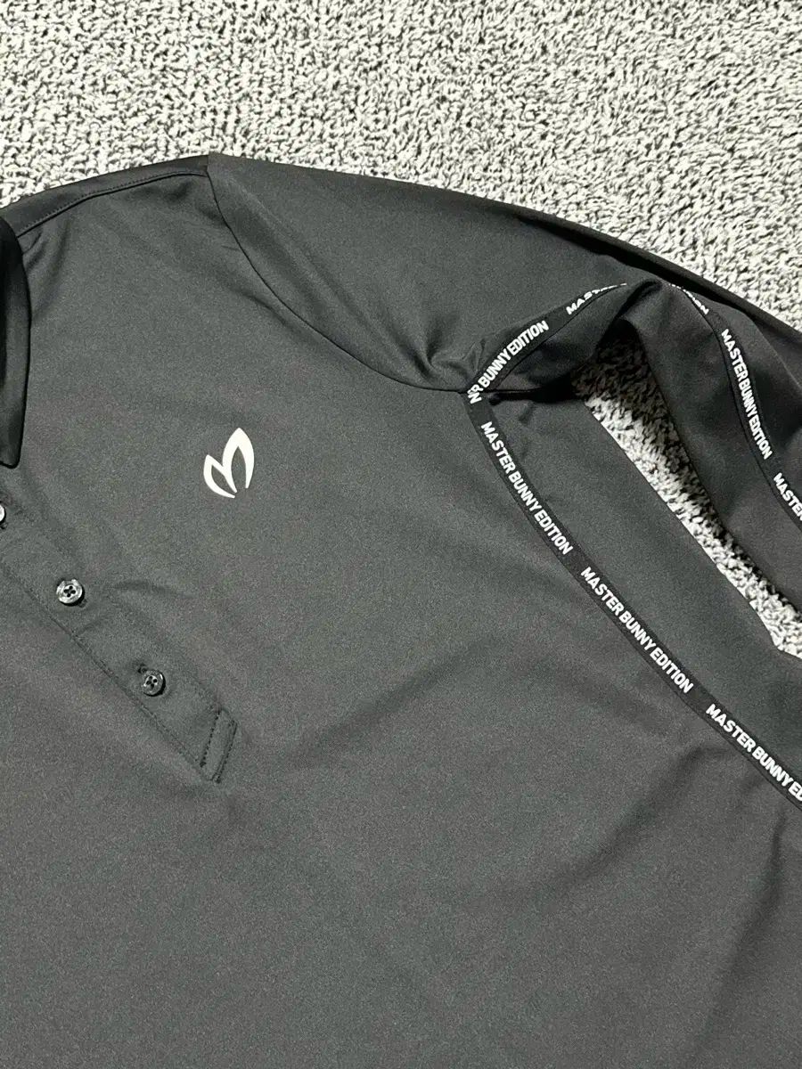 ゴルフ ブラック