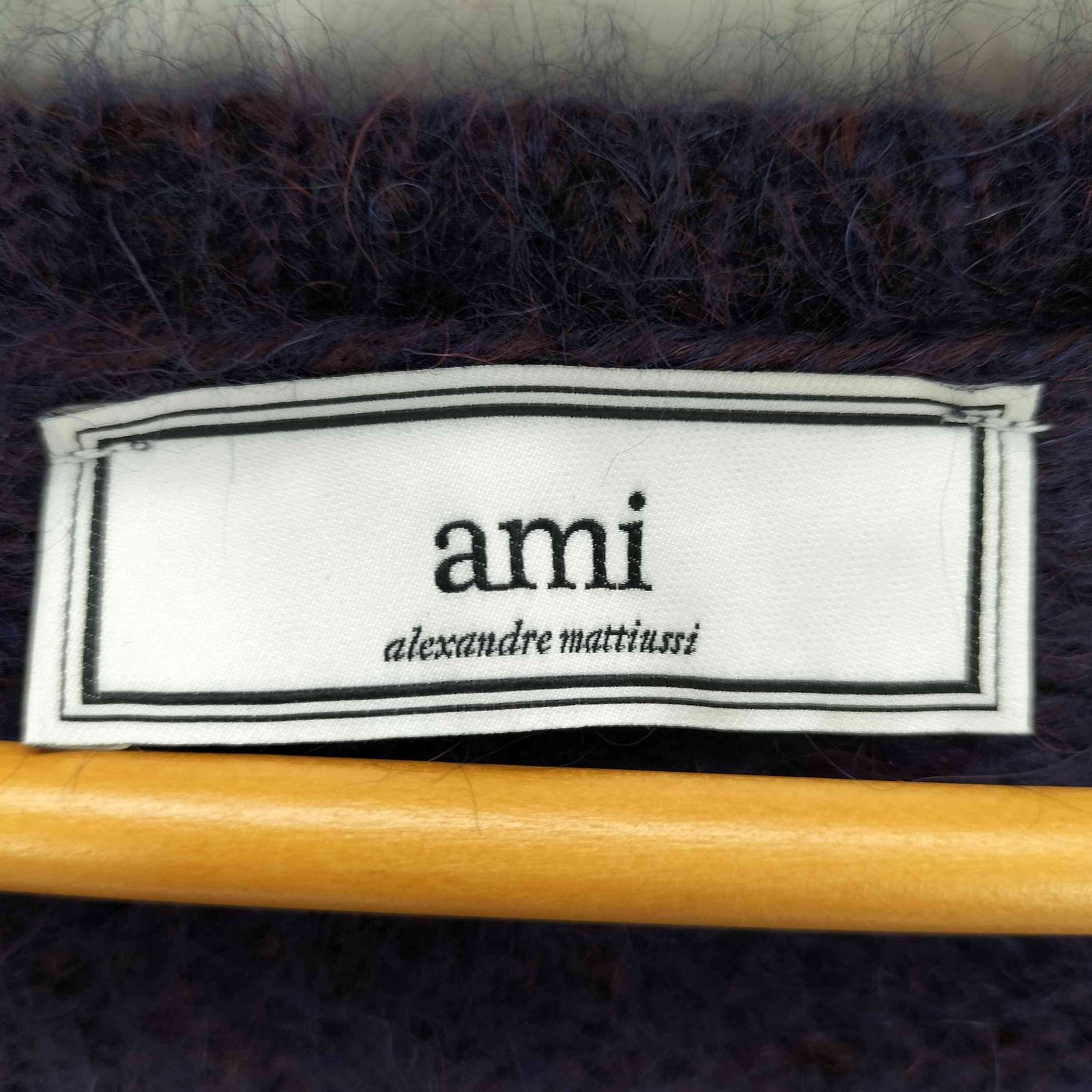 AMI ALEXANDRE MATTIUSSI(アミアレクサンドルマテュッシ) モヘア混 Vネックニット メンズ  XS【中古】【ブランド古着バズストア】 アミアレクサンドルマテュッシ AMI ALEXANDRE MATTIUSSI モヘア混 V