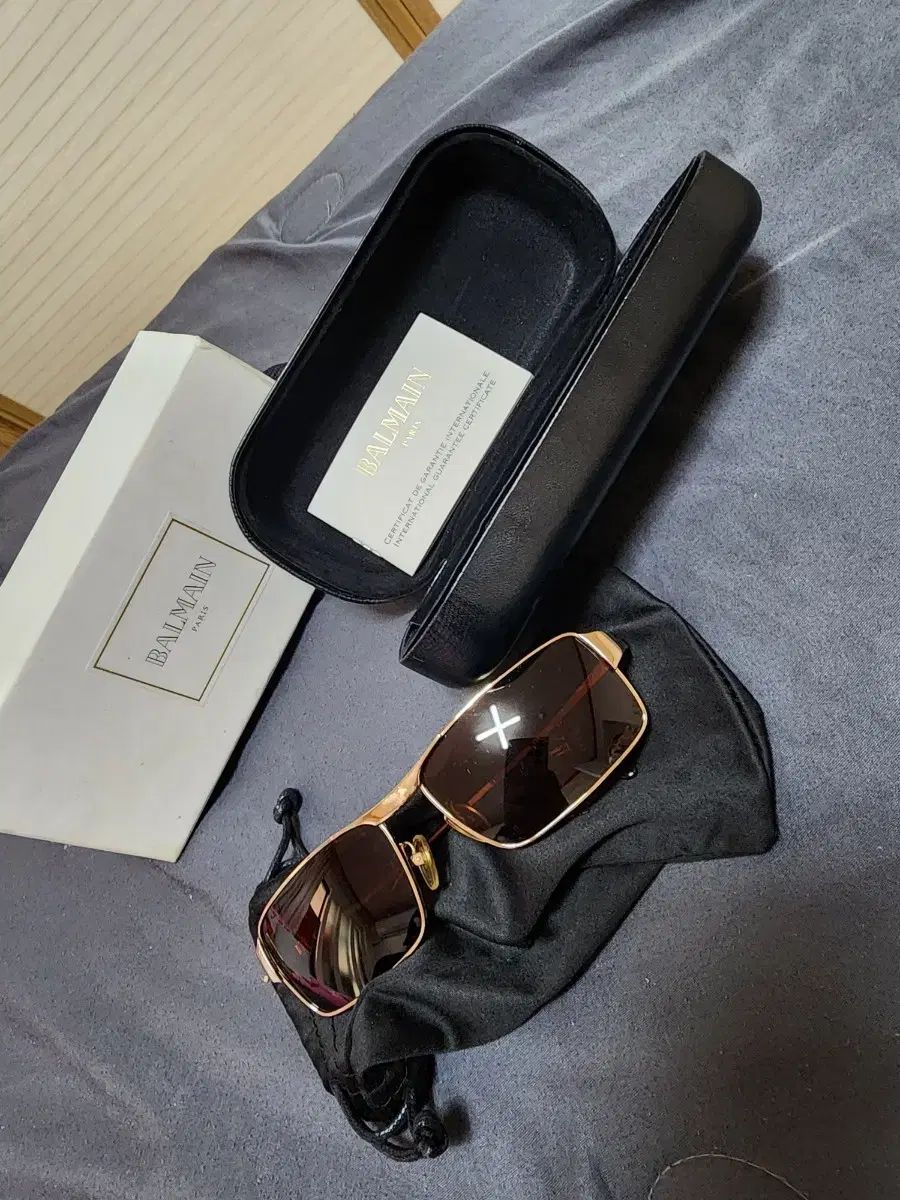 バルマン サングラス GOLDフレーム ケース 含む