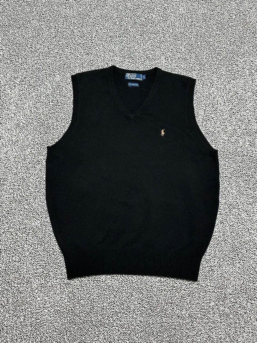 ポロ 黒色 ニット ウール ベスト