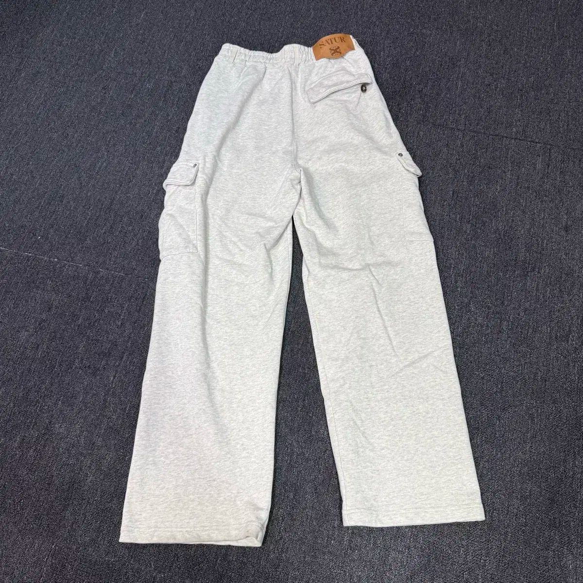 カーゴ トラックパンツ