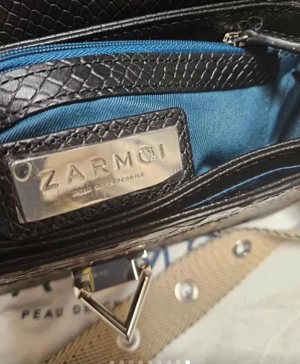 トゥー兼ショルダートートバッグ