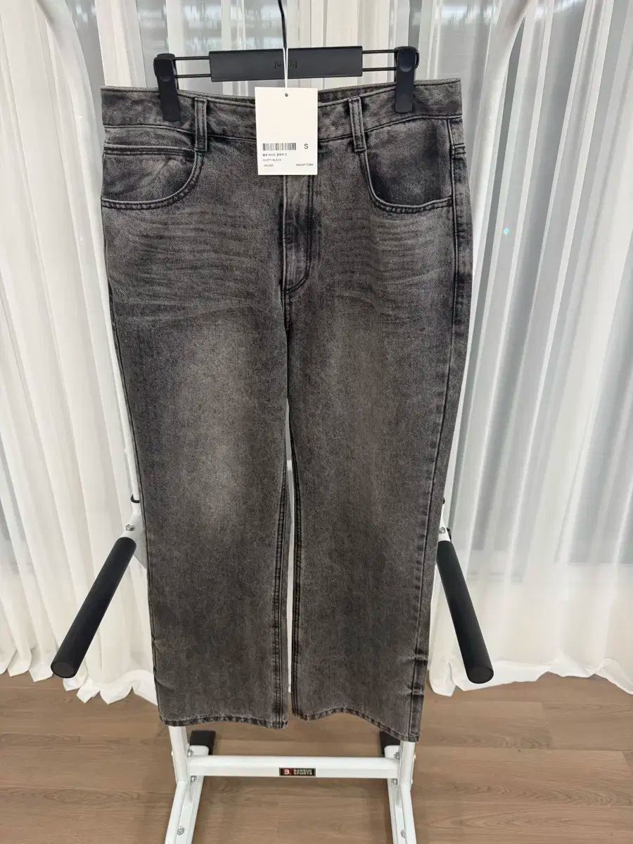 INSILENCE インサイレンス フ デニム ブラック パンツ Sサイズ