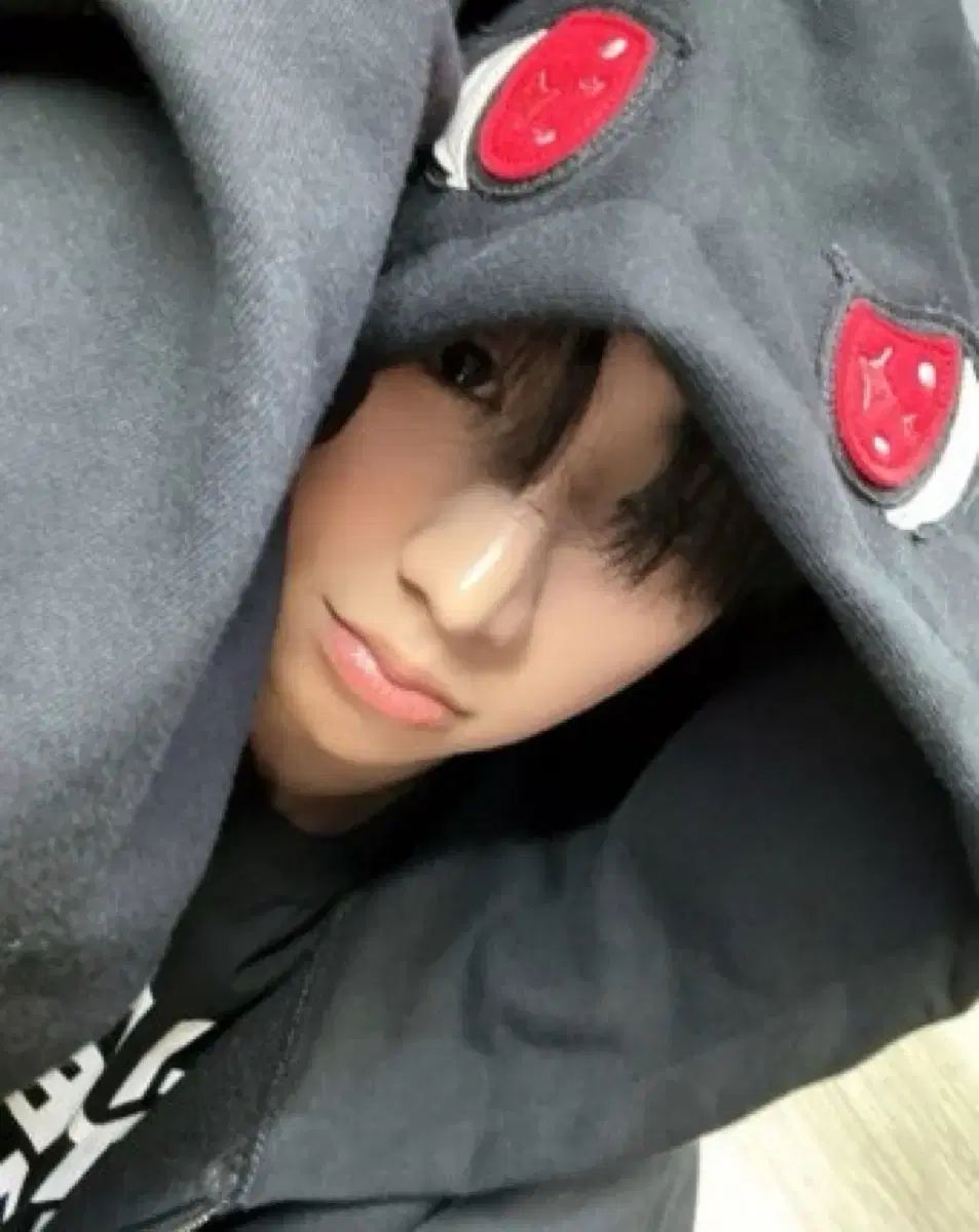  アンステディマーケット イェリンボボ フードジップアップ パーカー トップス