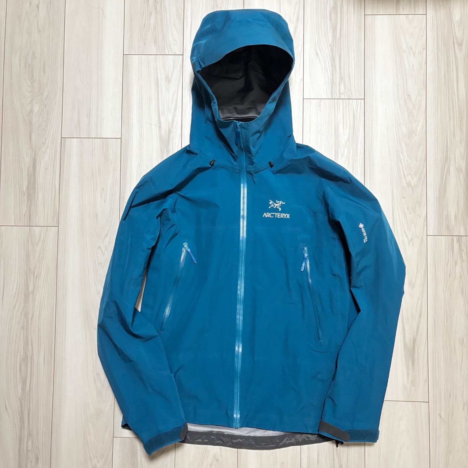 アークテリクス ベータLT メンズM ブルー 青 ゴアテックス ナイロン マウンテンパーカー