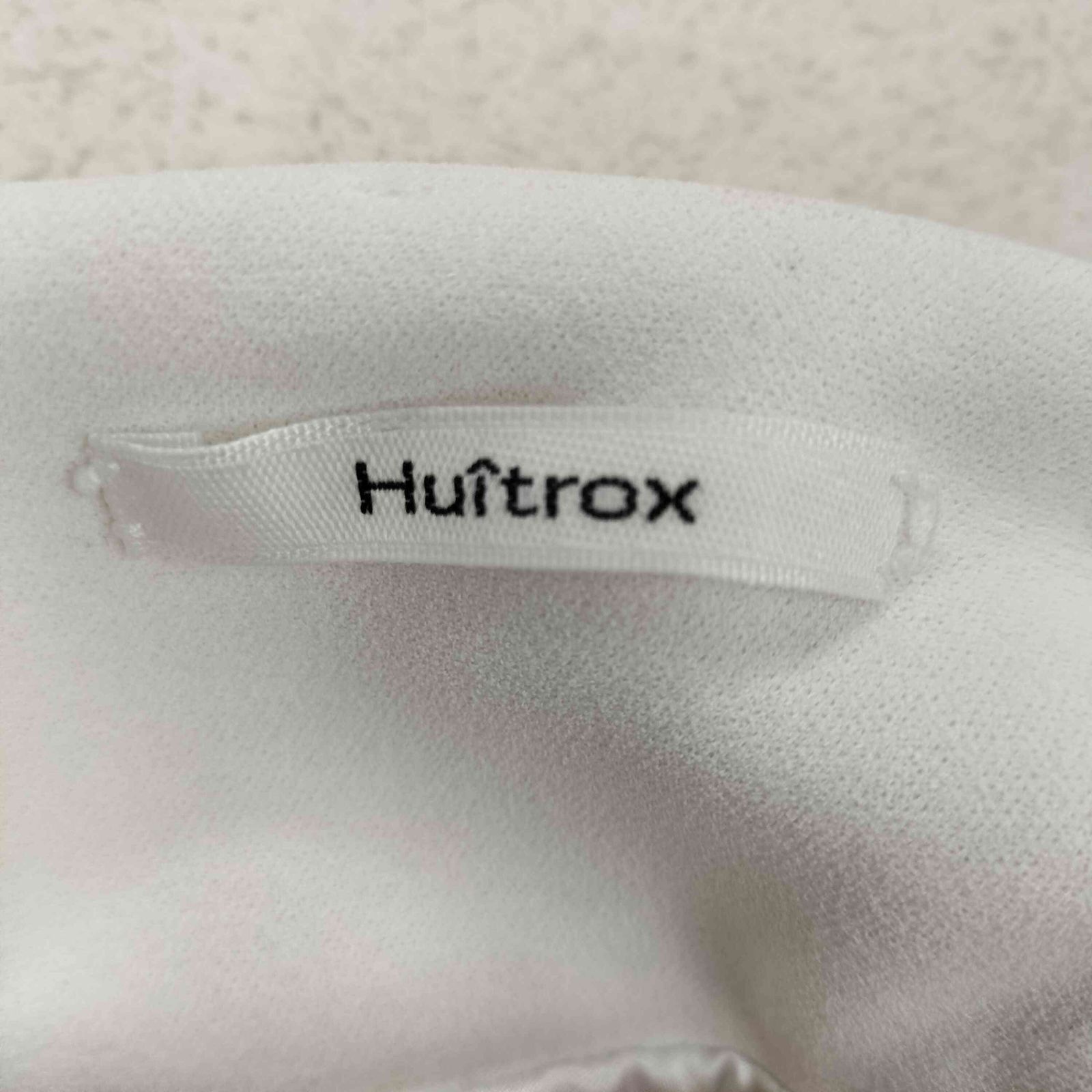 バックスリットロングスカート