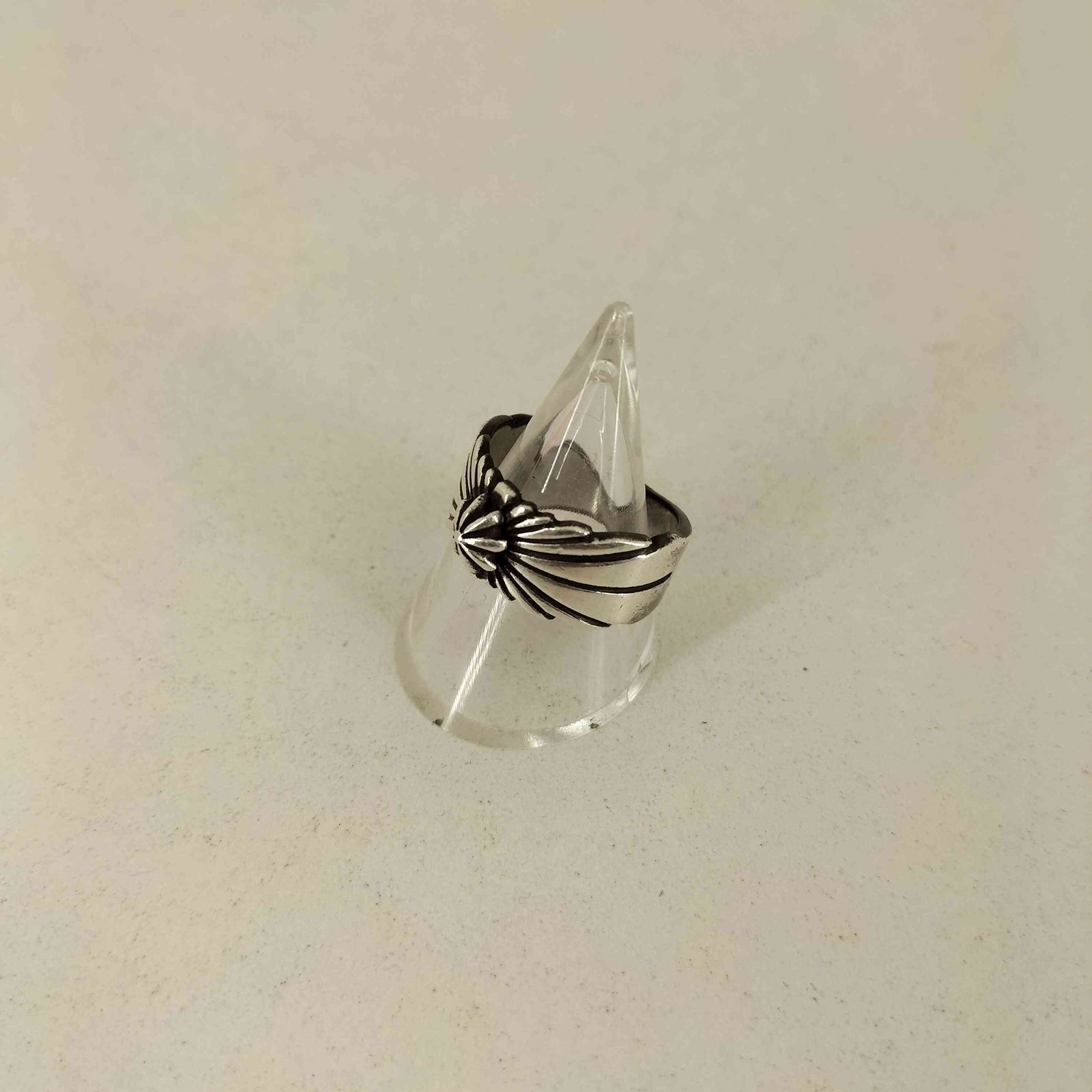 ナバホ NAVAJO サンバースト コンチョリング メンズ 17号