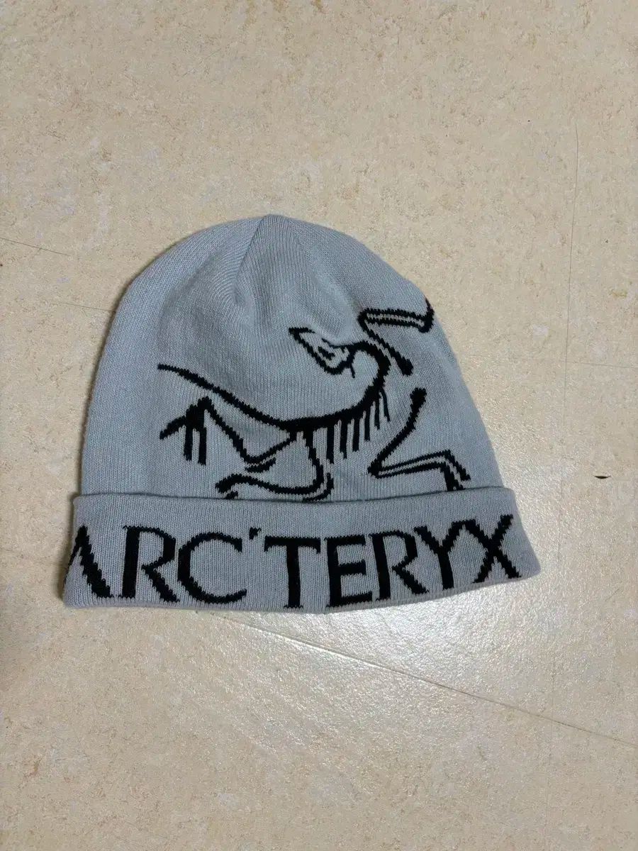 アークテリクス BIRD ワード トーク オルカ