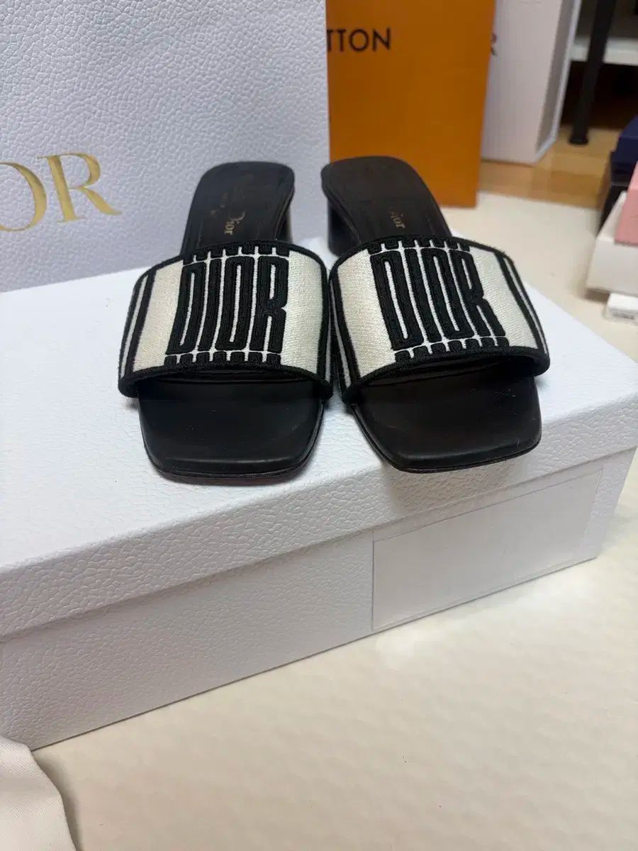 Dior Dway ミュールサンダル サイズ36 STCBANGLADESH_COM