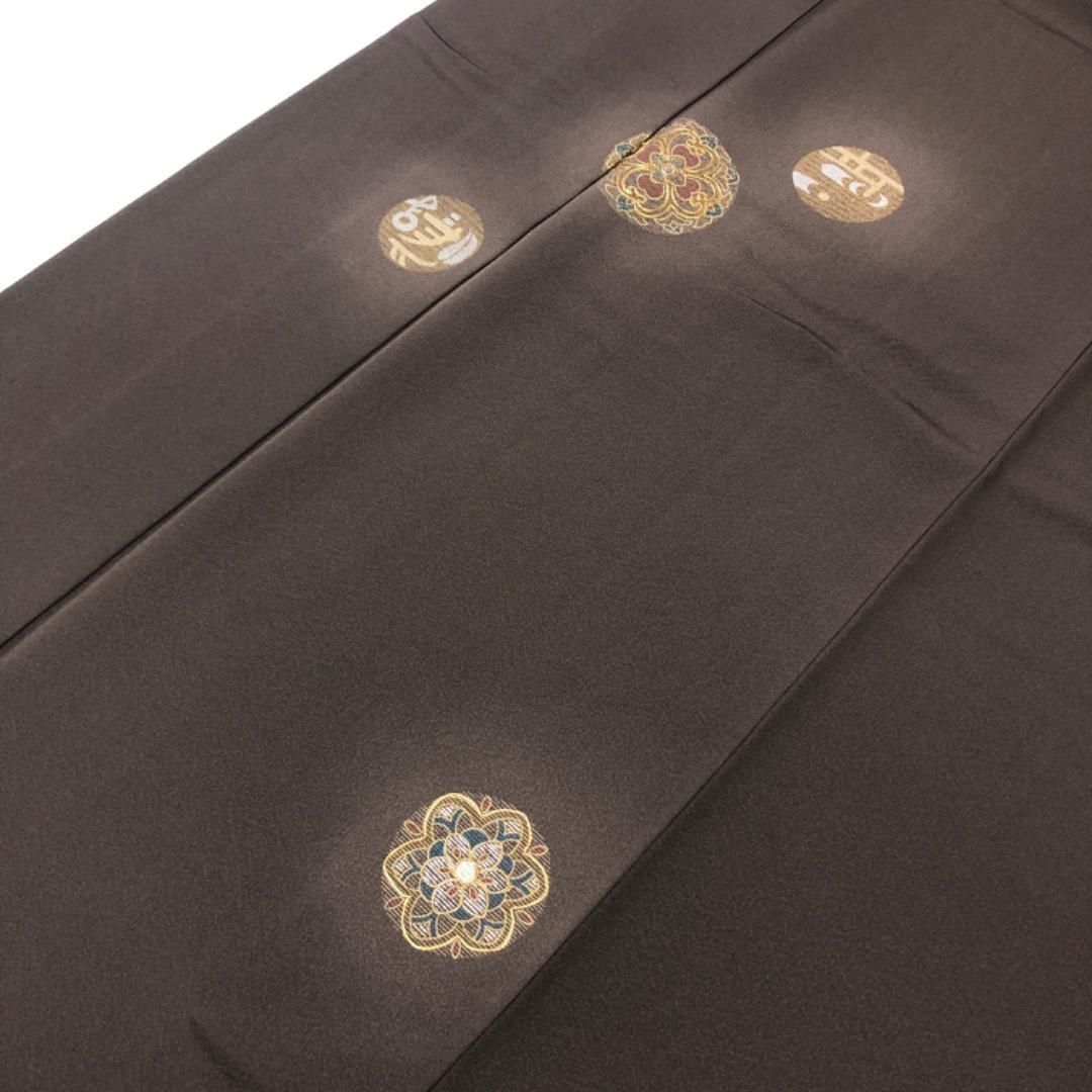 華柄模様 金駒刺繍