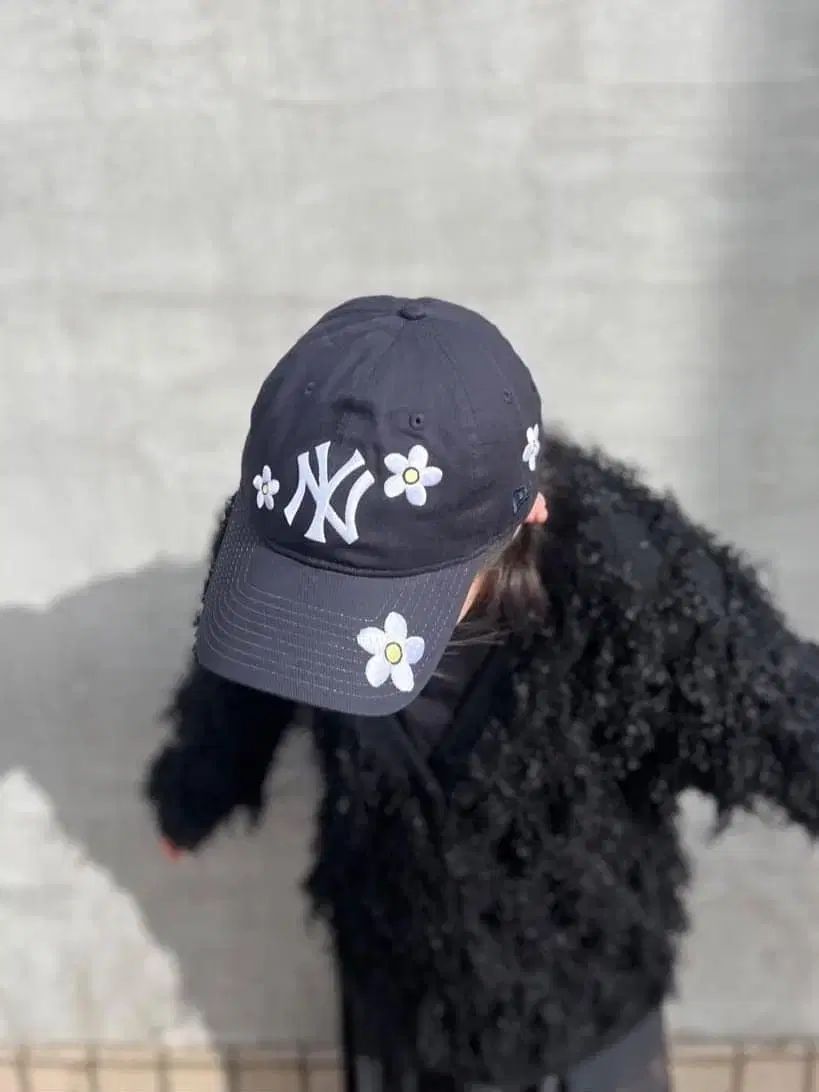 ニューエラ ヤンキース フラワー ボールキャップ ネイビー