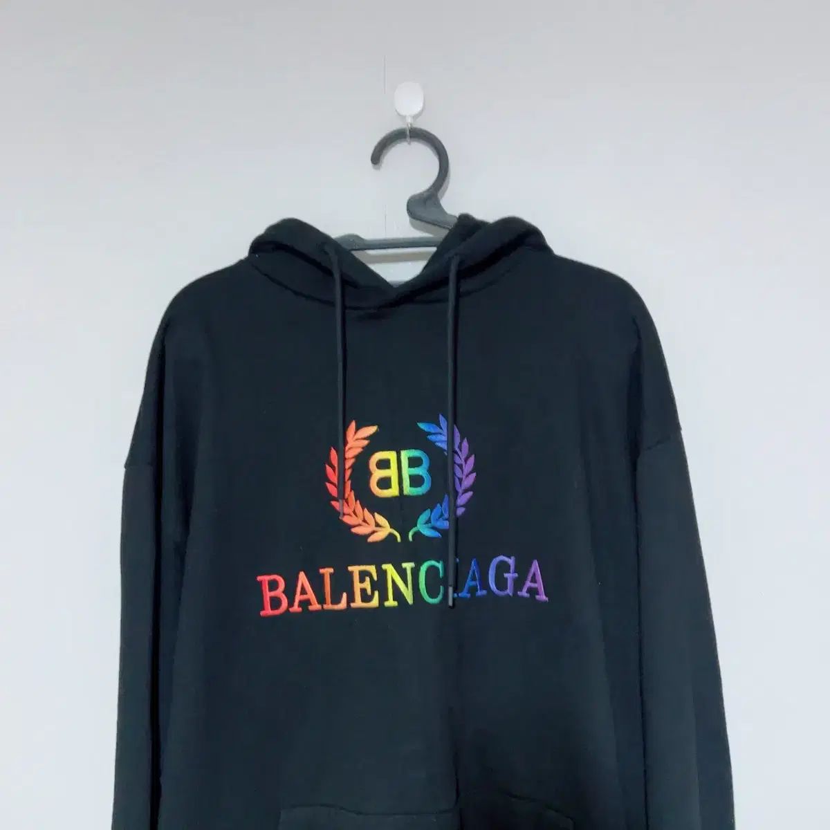 バレンシアガ ブラック MUZIGAE MANSION ロゴ 無地 オーバーサイズ フーディー