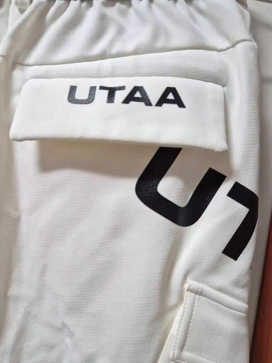 ジョガー パンツ