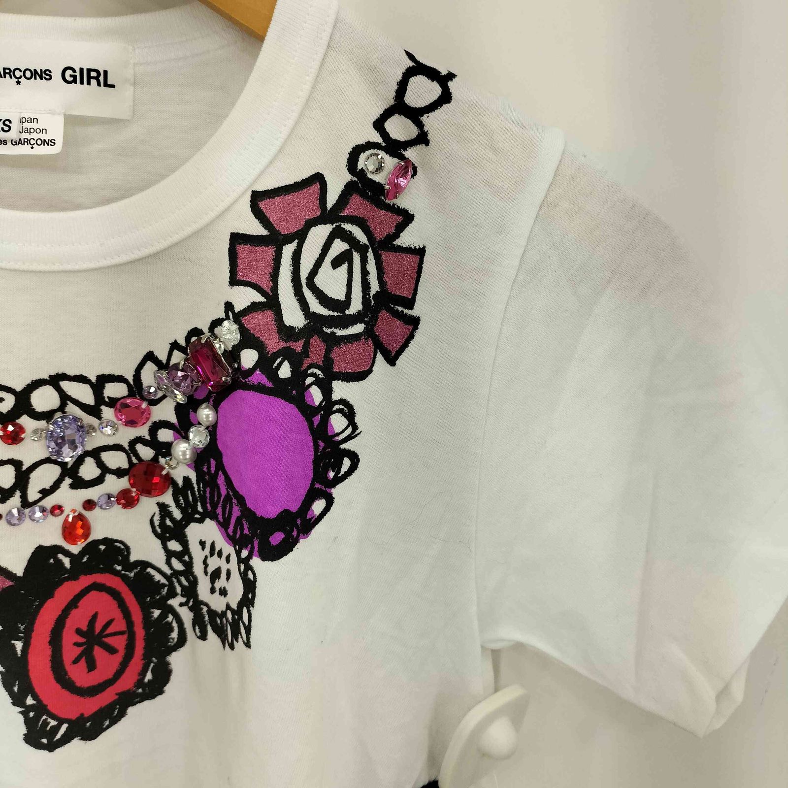 COMME DES GARCONS GIRL(コムデギャルソンガール) ビジューラインストーンデザイン イラスト クルーネック半袖Tシャツ カットソー レディース  XS【中古】【ブランド古着バズストア】 コムデギャルソンガール COMME DES GARCONS GIRL ビジューライン
