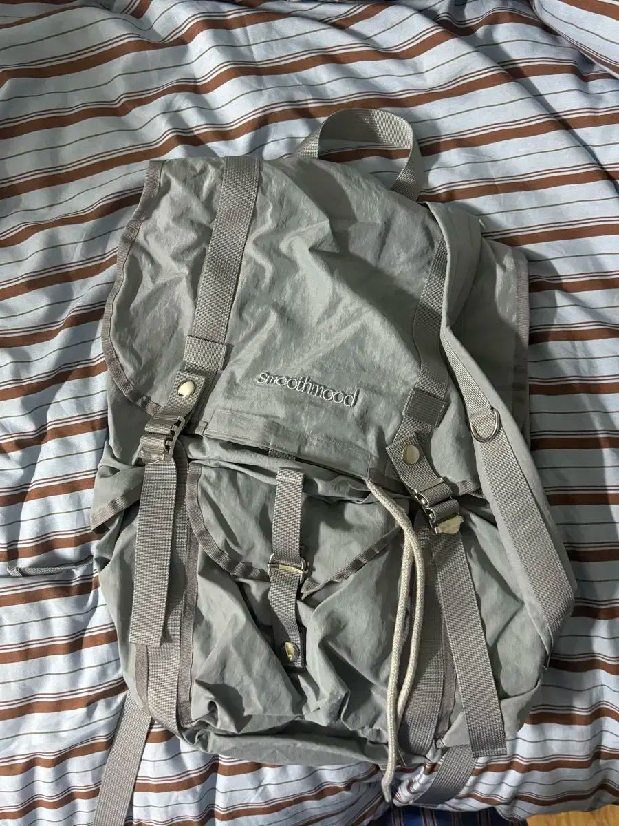 Smooth Mood スムードムード off duty backpack ブルー フォグ