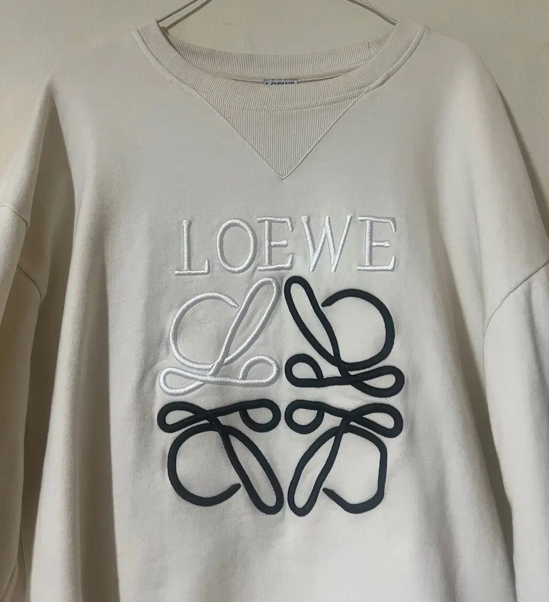 LOEWE ロエベ ロゴ アナグラム アイボリー スウェット
