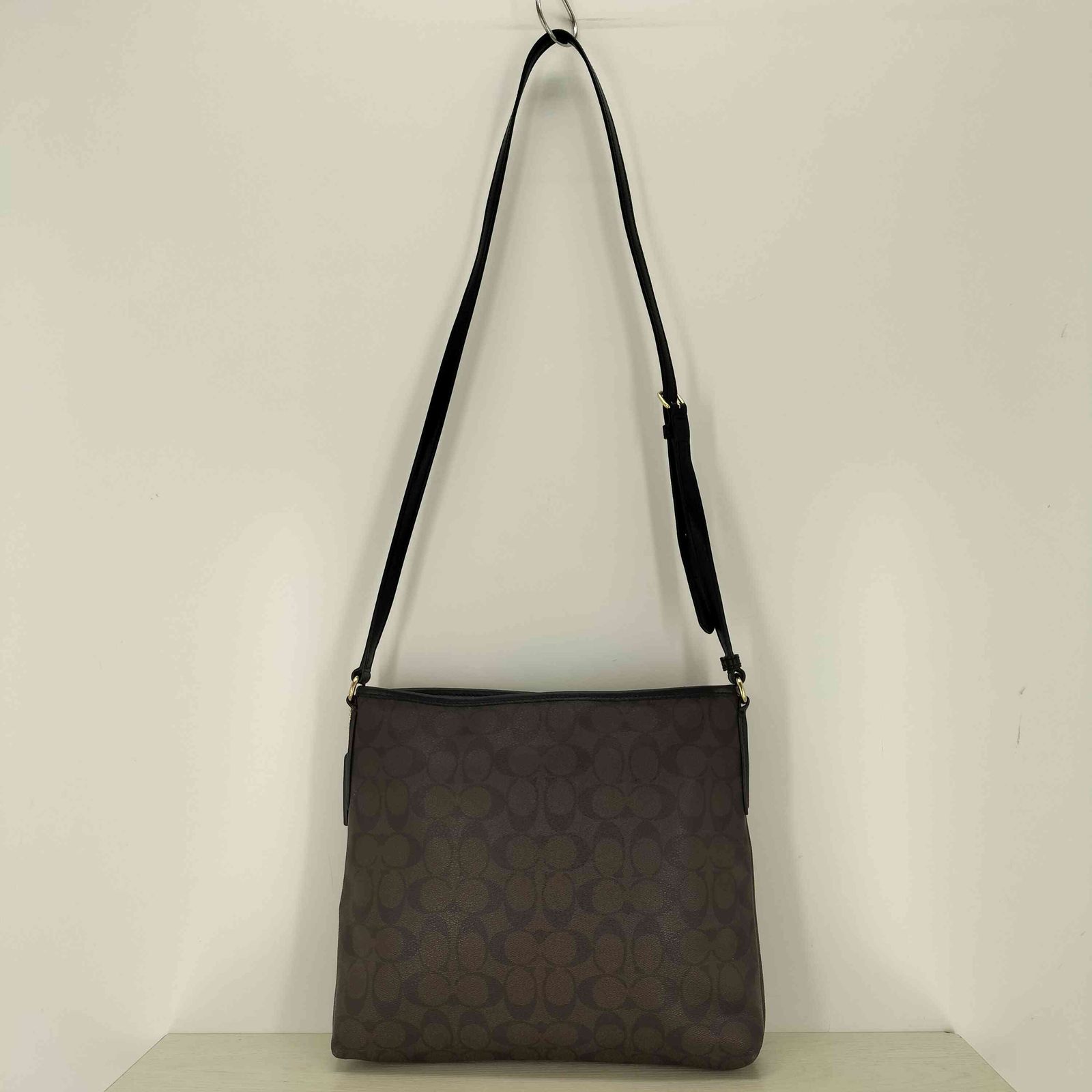 コーチ COACH シグネチャーショルダーバッグ レディース 表記無