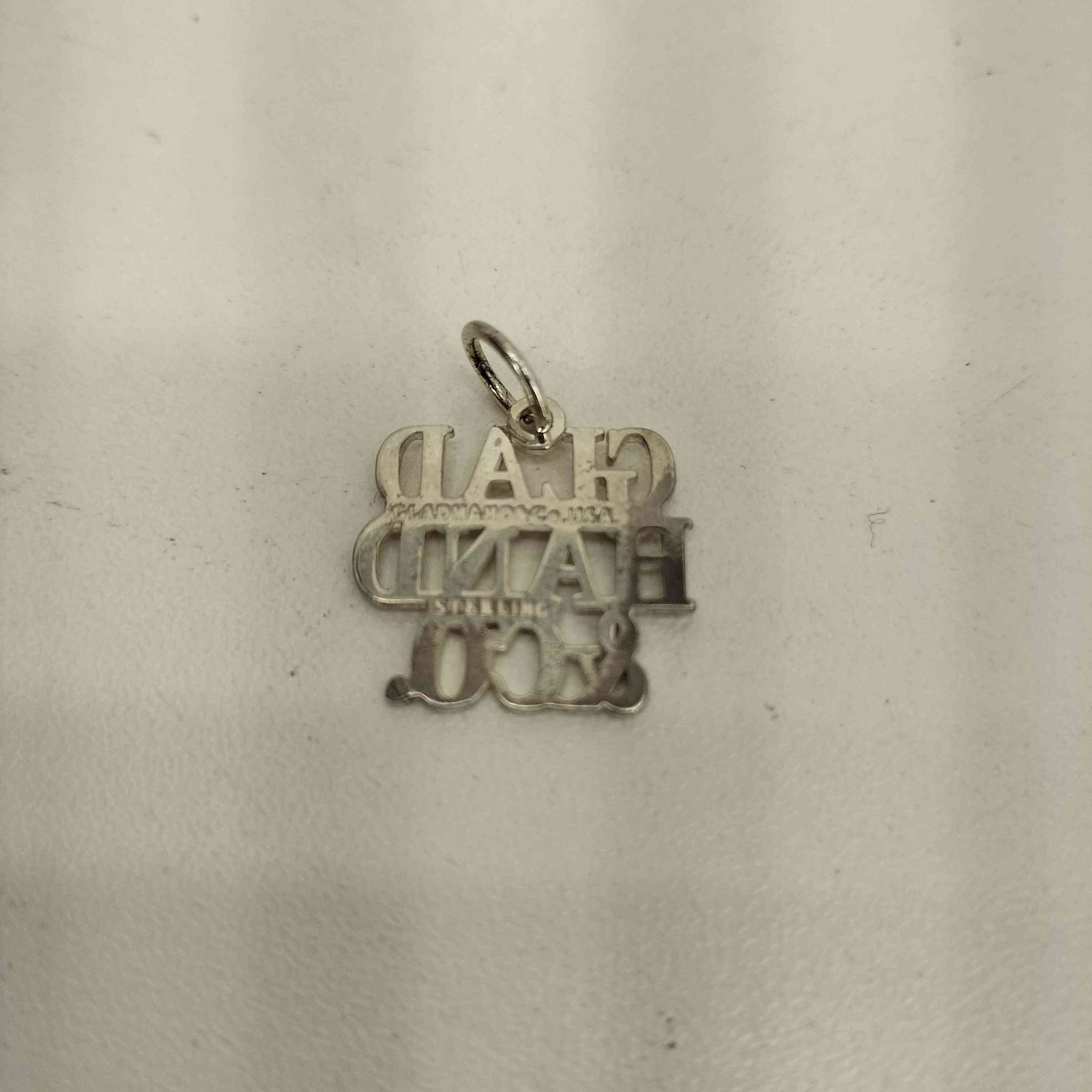 未使用品！ GLAD HAND & CO. グラッドハンド ネックレス シルバー GLAD HAND（グラッドハンド） ネックレストップ & CO. -TOP- メンズ