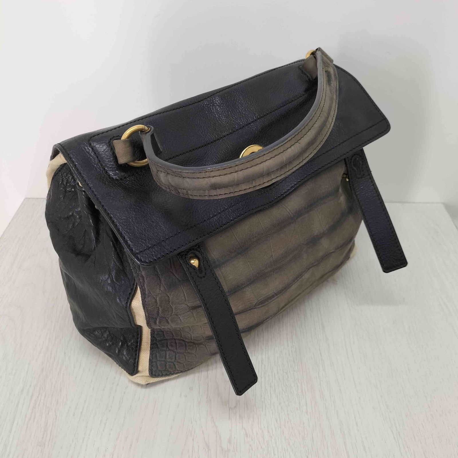 イヴサンローラン Yves Saint Laurent クロコ型押し MUSE TWO レディース 表記無