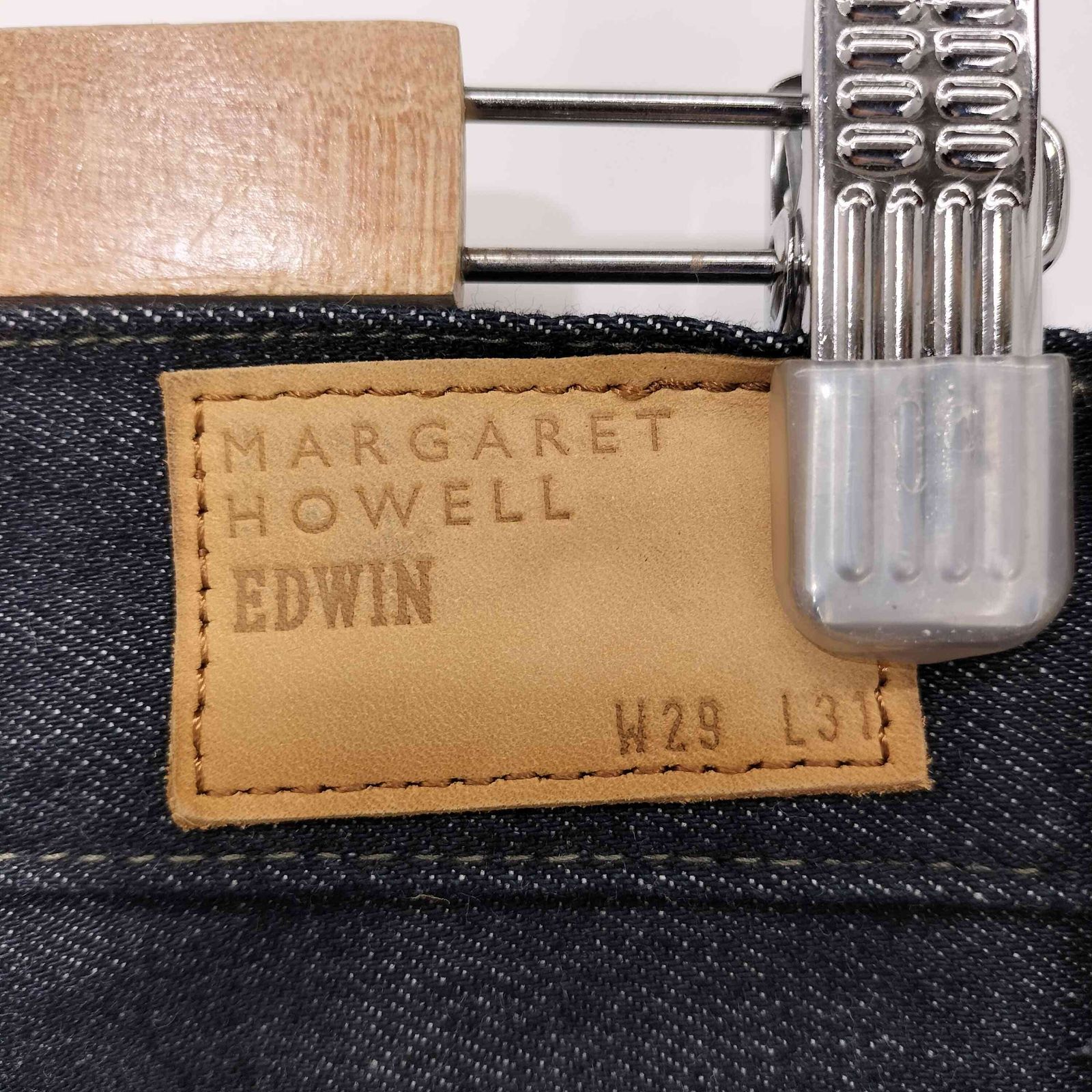 マーガレットハウエル HOWELL