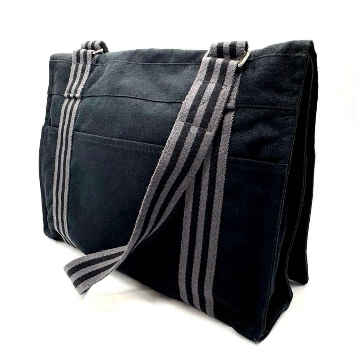 廃盤 HERMES エルメス キャンバス フールトゥ バサスMM A4パソコン可 黒 グレー 通勤 通学 男女兼用 ショルダーバッグ ブランド 斜め掛け レディース メンズ ユニセックス