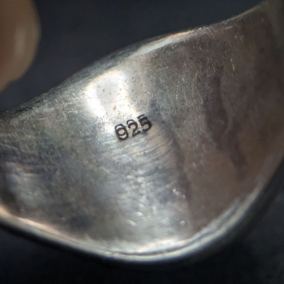 マリファナリーフ