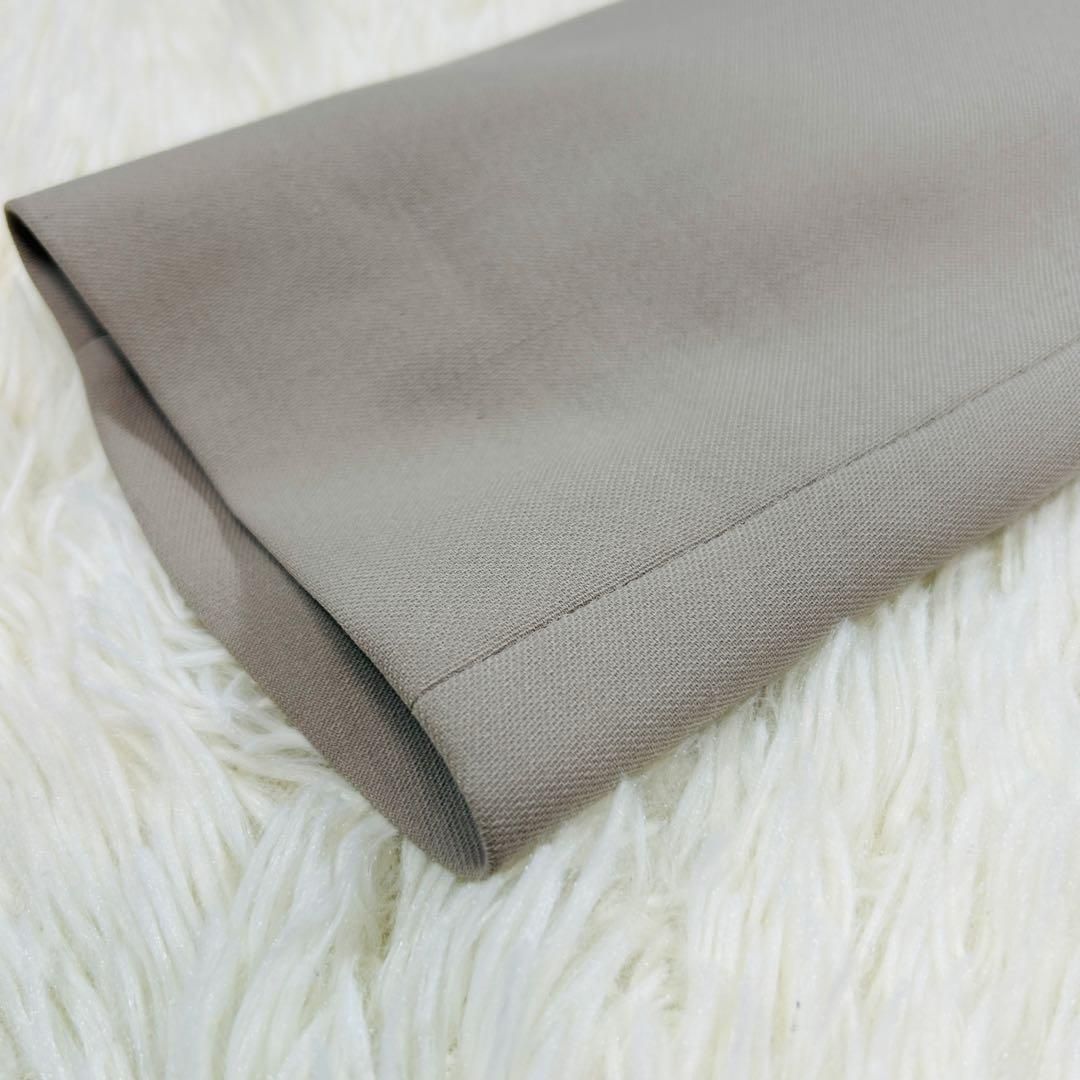 カジュアルスーツ