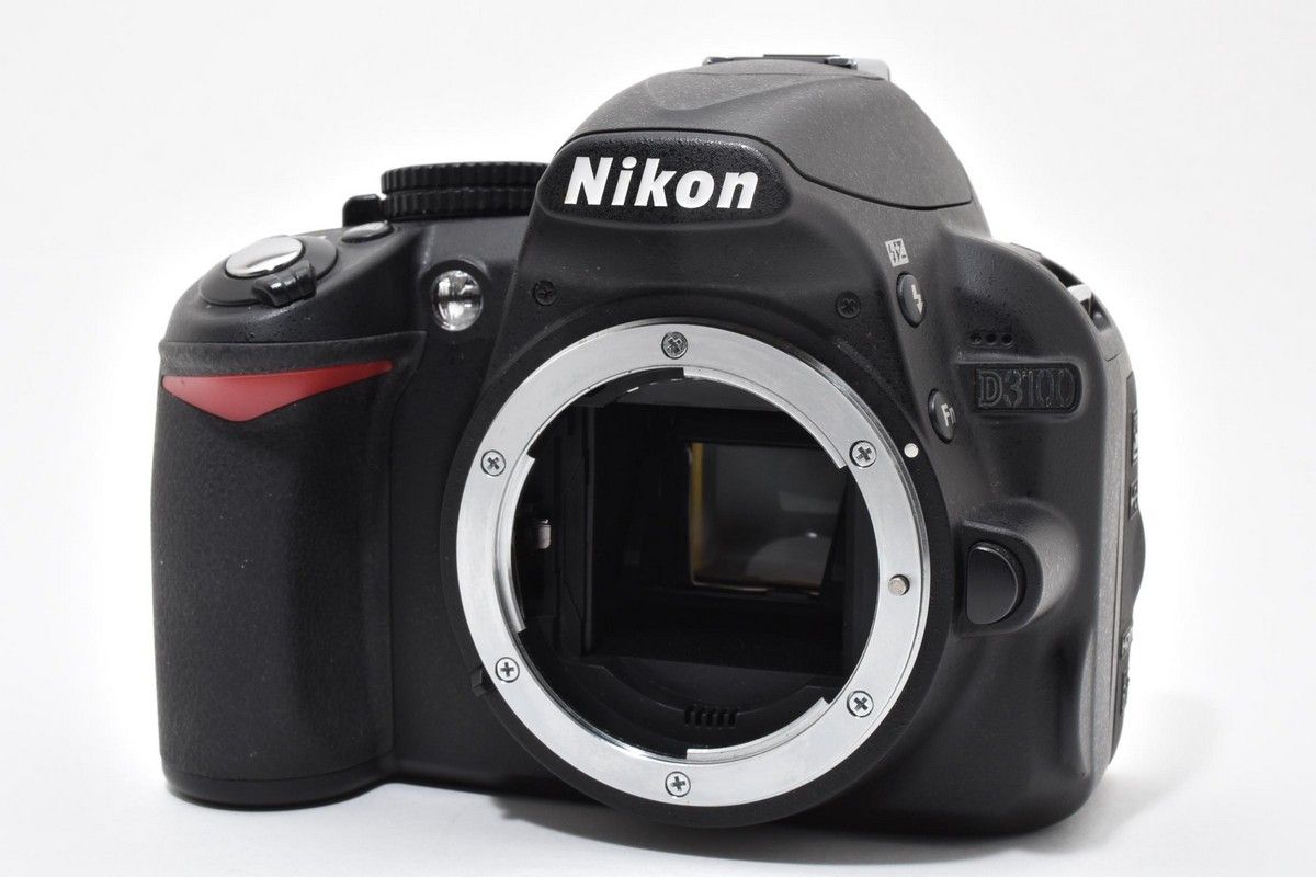 ショット数1696 Nikon D3100 デジタル一眼レフカメラ