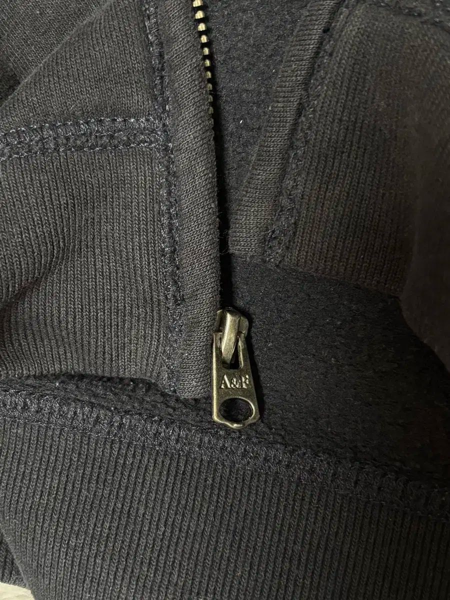 アバクロンビー