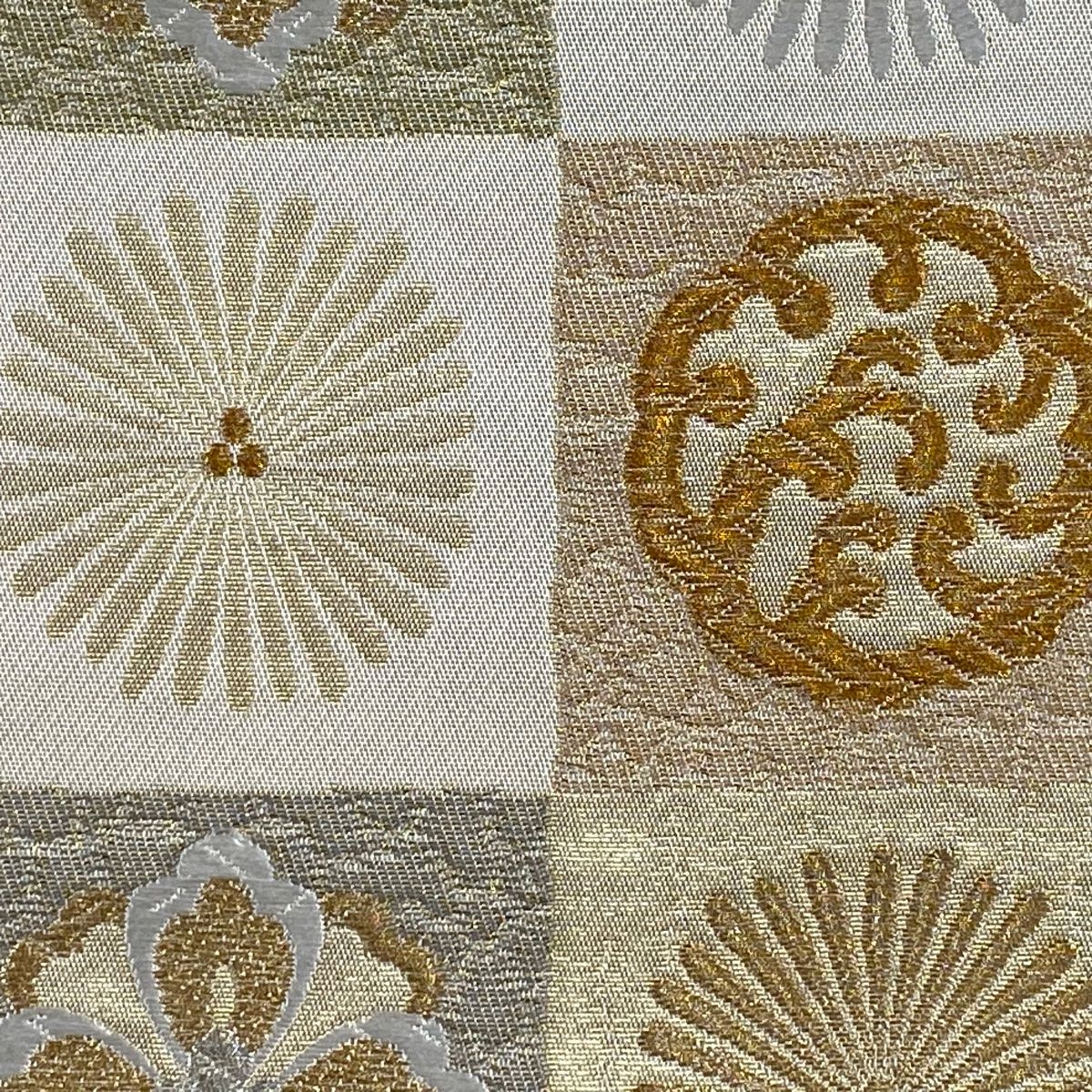 袋名古屋帯 秀品 市松 菊 箔 金銀糸 クリーム 正絹