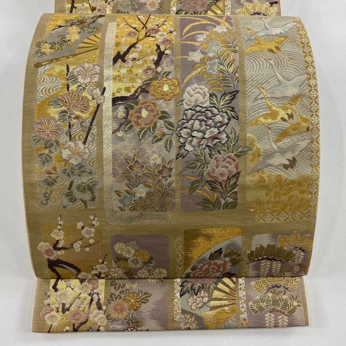 袋帯 秀品 鶴 枝梅 箔 金糸 ベージュ 六通 正絹