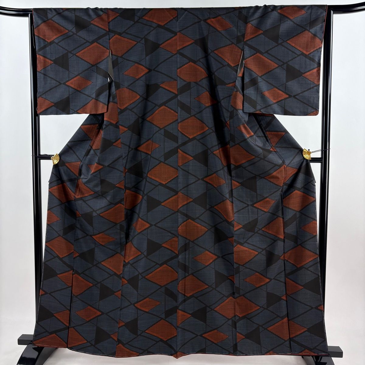 大島紬 身丈161cm 裄丈65cm M 袷 証紙 菱 幾何学 青灰色 正絹 秀品