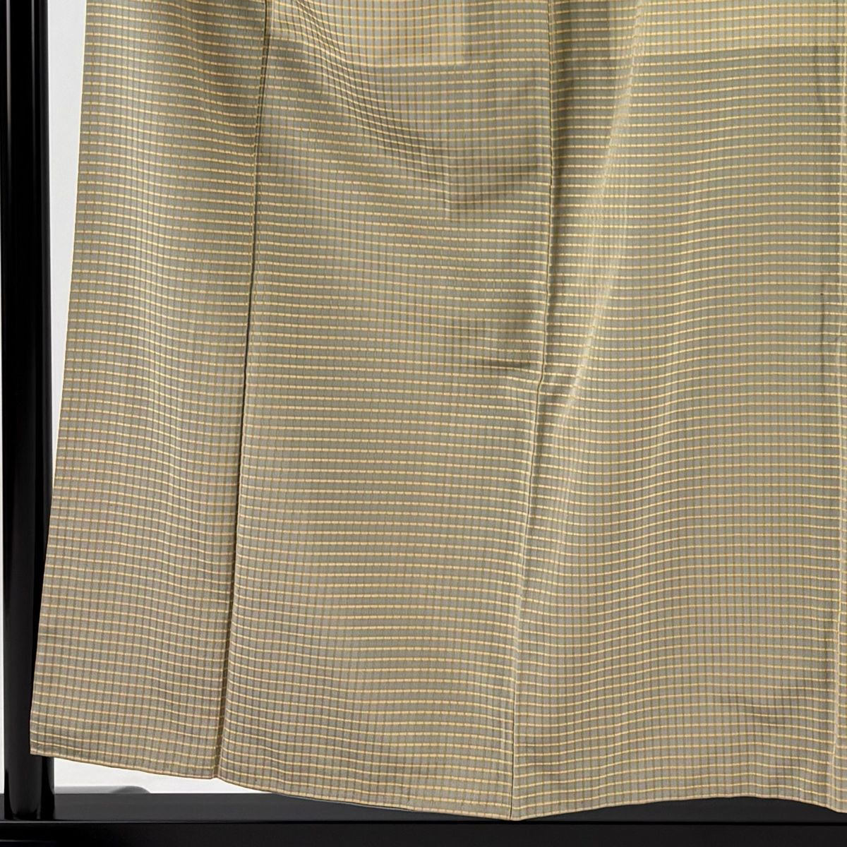 紬 身丈156.5cm 裄丈63cm S 袷 胴抜き 格子 ベージュ 正絹 秀品