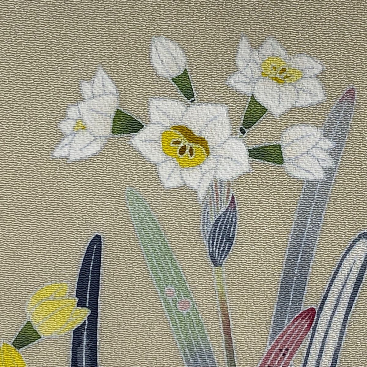 名古屋帯 羽田登喜 落款 草花 縮緬 ピンクベージュ 正絹