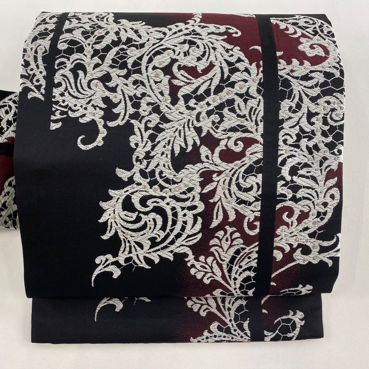 名古屋帯 花唐草 金銀糸 唐織 黒 正絹