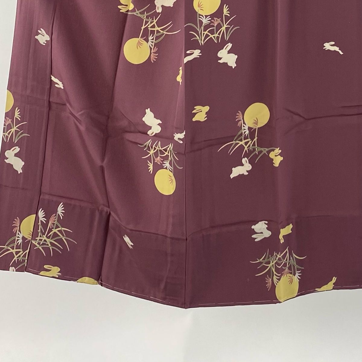 長襦袢 身丈129cm 裄丈66cm M うさぎ 月 赤紫 正絹 秀品