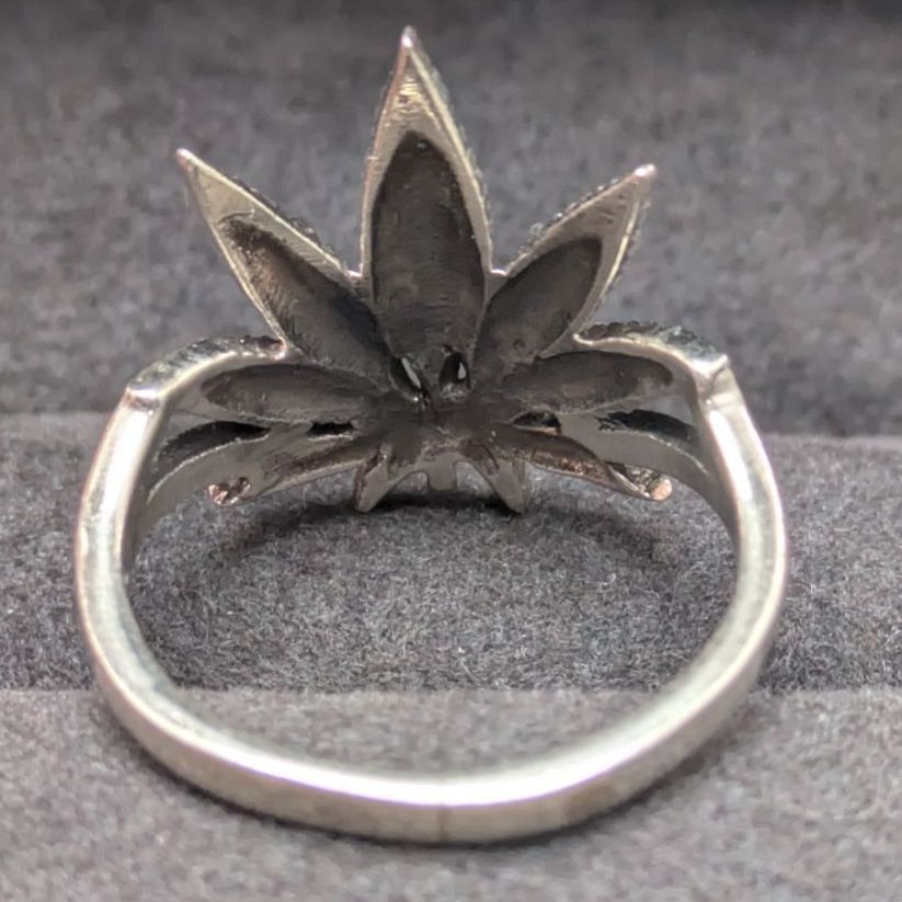 3.7g 立体デザイン