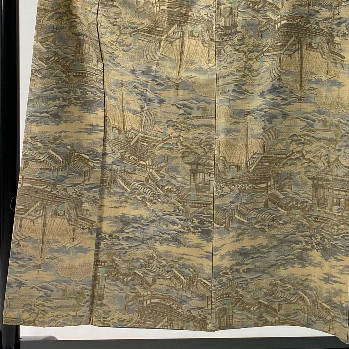 紬 身丈155cm 裄丈63.5cm S 袷 やまと 証紙 船 波 薄茶色 正絹