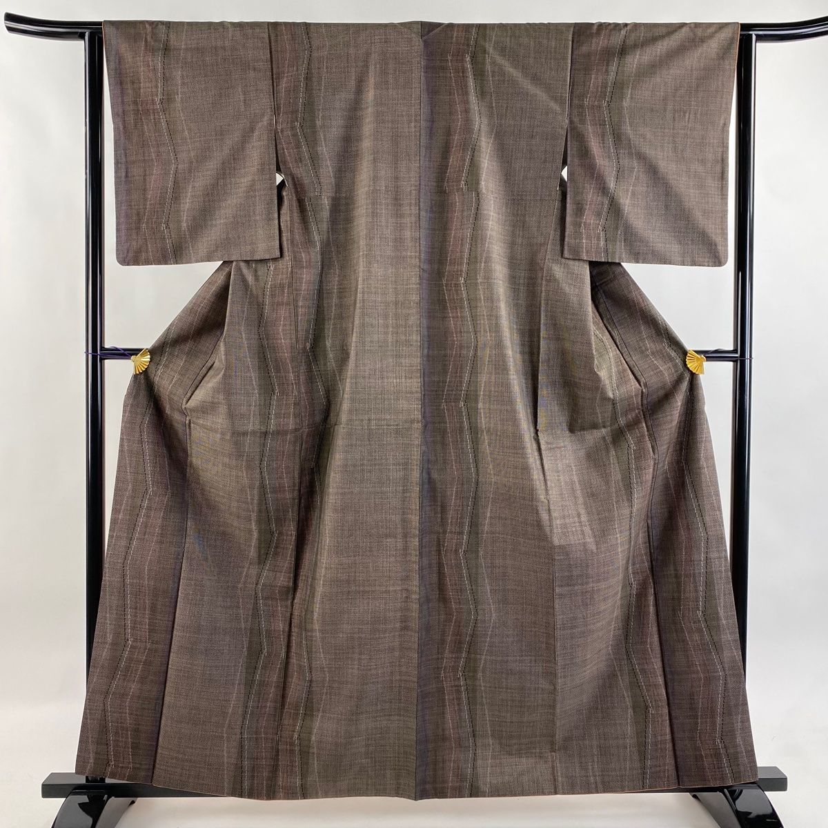 大島紬 身丈161cm 裄丈63cm S 袷 純泥染 証紙 幾何学 焦茶色 正絹