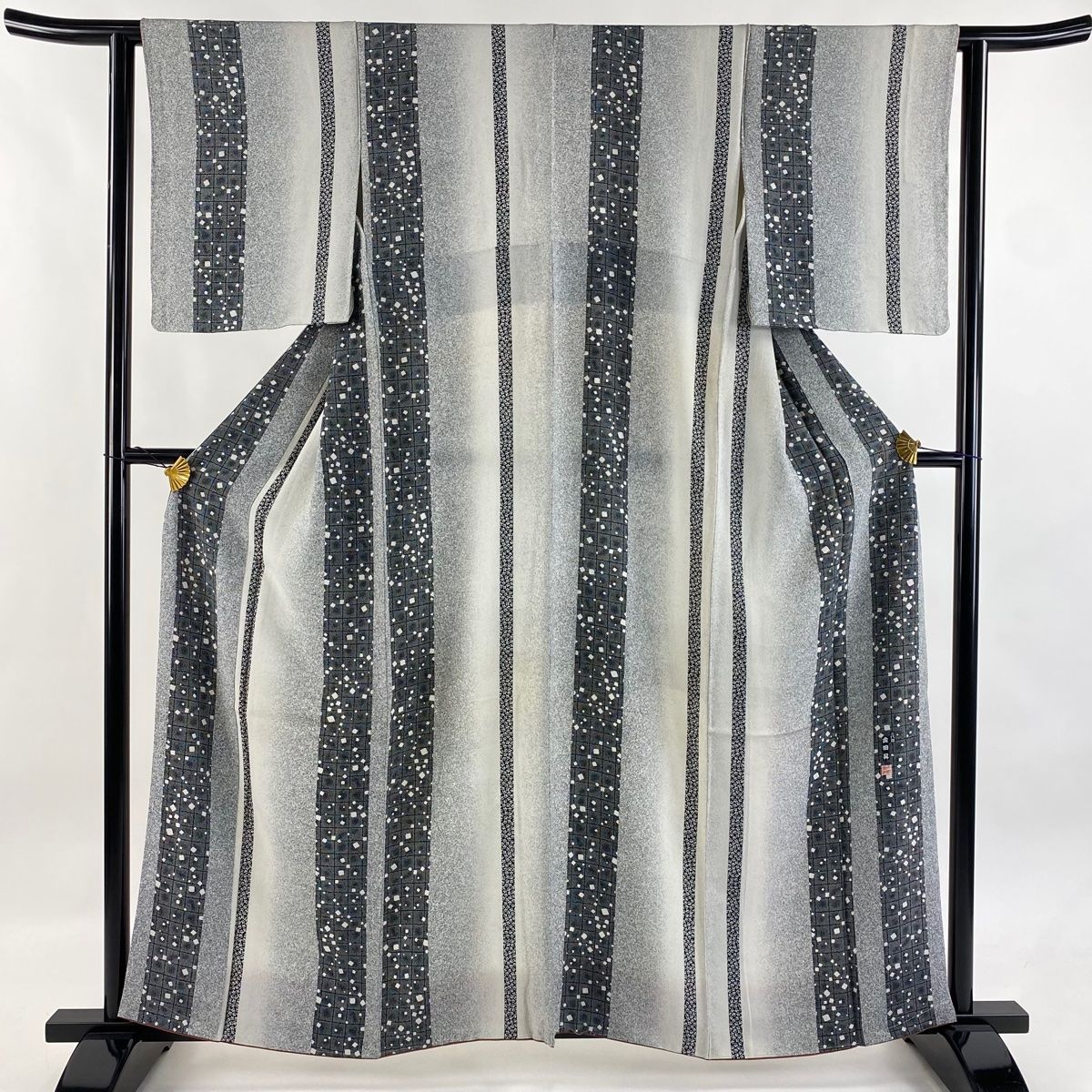 小紋 身丈160cm 裄丈61cm S 袷 落款 格子 小花 灰色 正絹