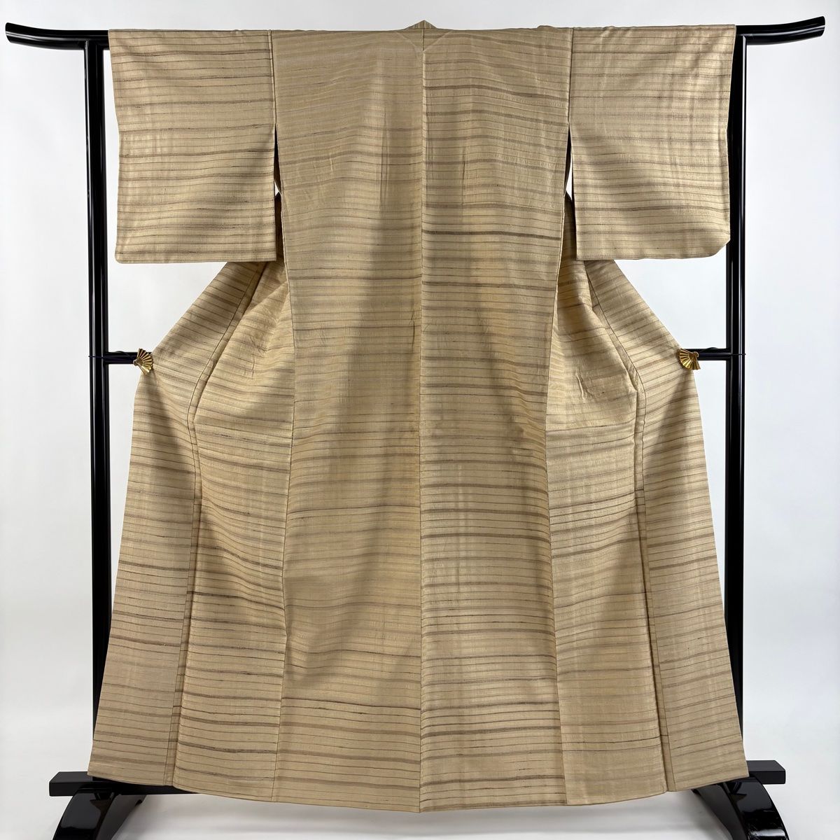 紬 身丈161.5cm 裄丈63.5cm S 袷 縞 ベージュ 正絹