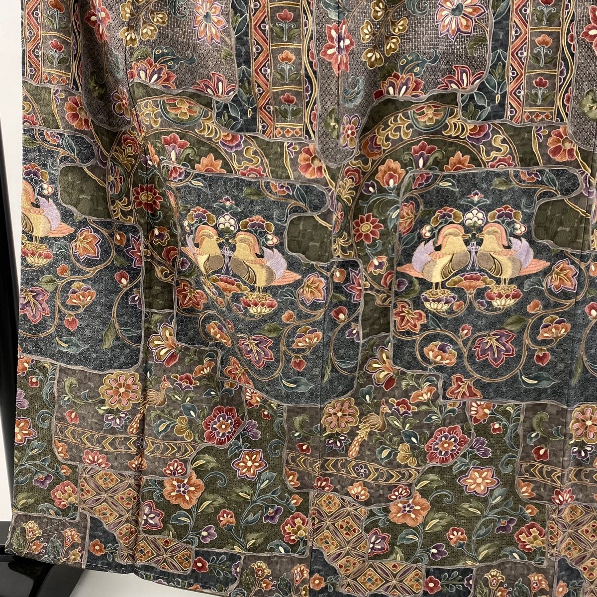 訪問着 身丈162.5cm 裄丈66cm M 袷 向かい鳥 草花 刺繍 金糸 茶緑色 正絹