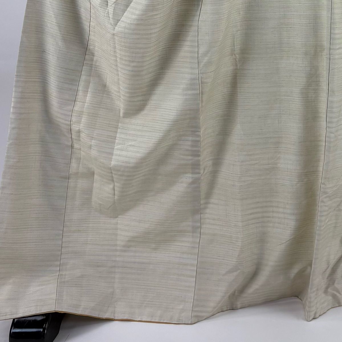 紬 身丈171.5cm 裄丈72cm L 袷 やまと 縞 薄緑 正絹