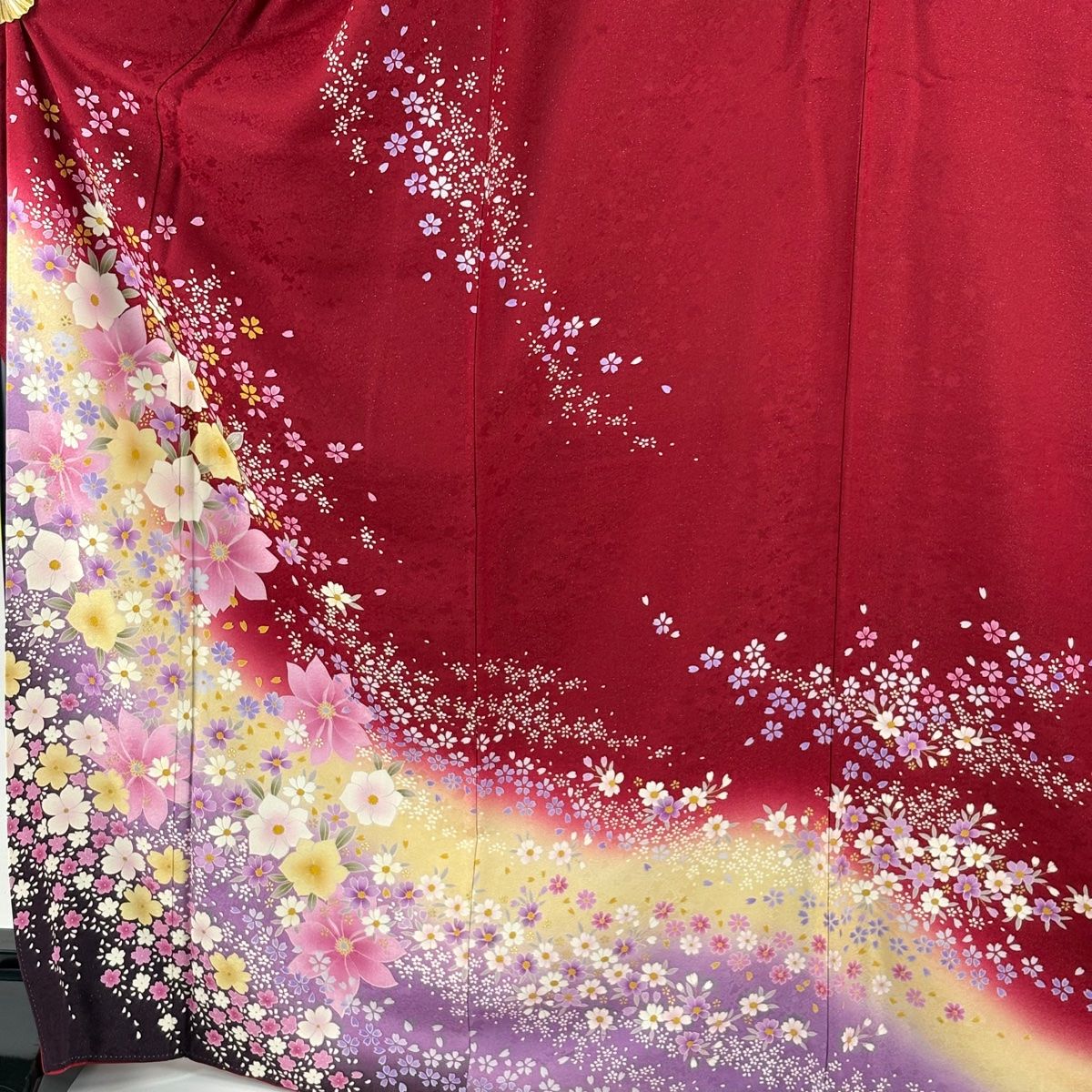 振袖 身丈169.5cm 裄丈67cm M 袷 草花 桜 銀通し 金彩 赤 正絹