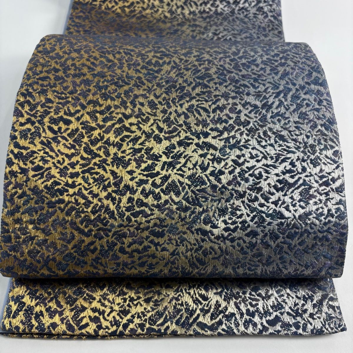 袋帯 美品 秀品 霞 幾何学 金銀糸 紫 全通 正絹 中古 袋帯 秀品 斜縞 金糸 紫 全通 正絹 中古 袋帯 美品 秀品