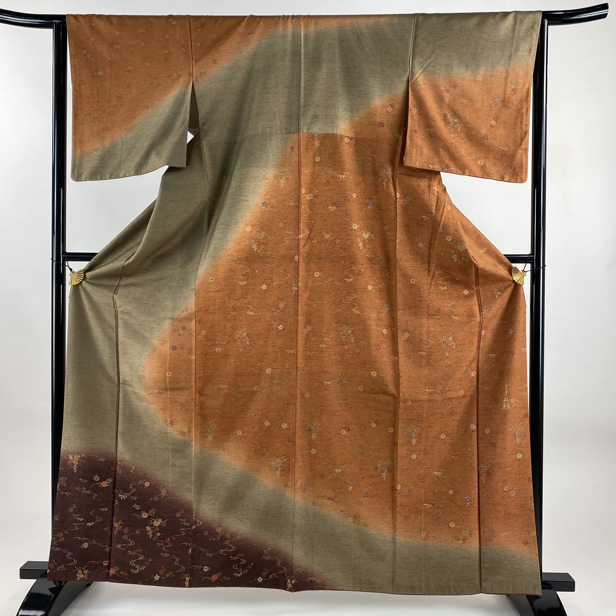 訪問着 身丈163cm 裄丈64cm M 袷 小糸敏 紬地 落款 草花 流水 染め分け ぼかし 茶緑色 正絹
