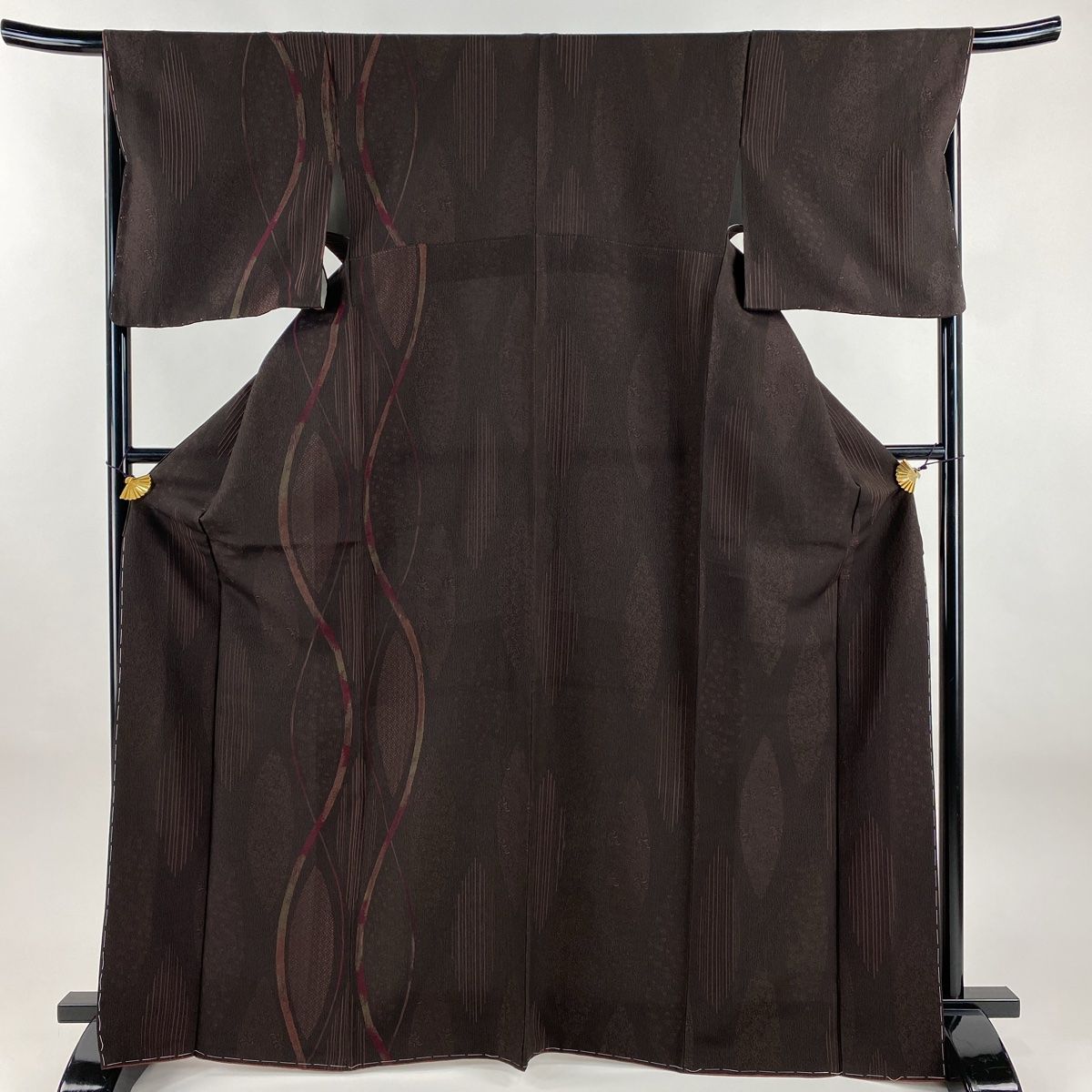 付下げ 身丈168.5cm 裄丈67cm M 袷 草花 幾何学 墨色 正絹